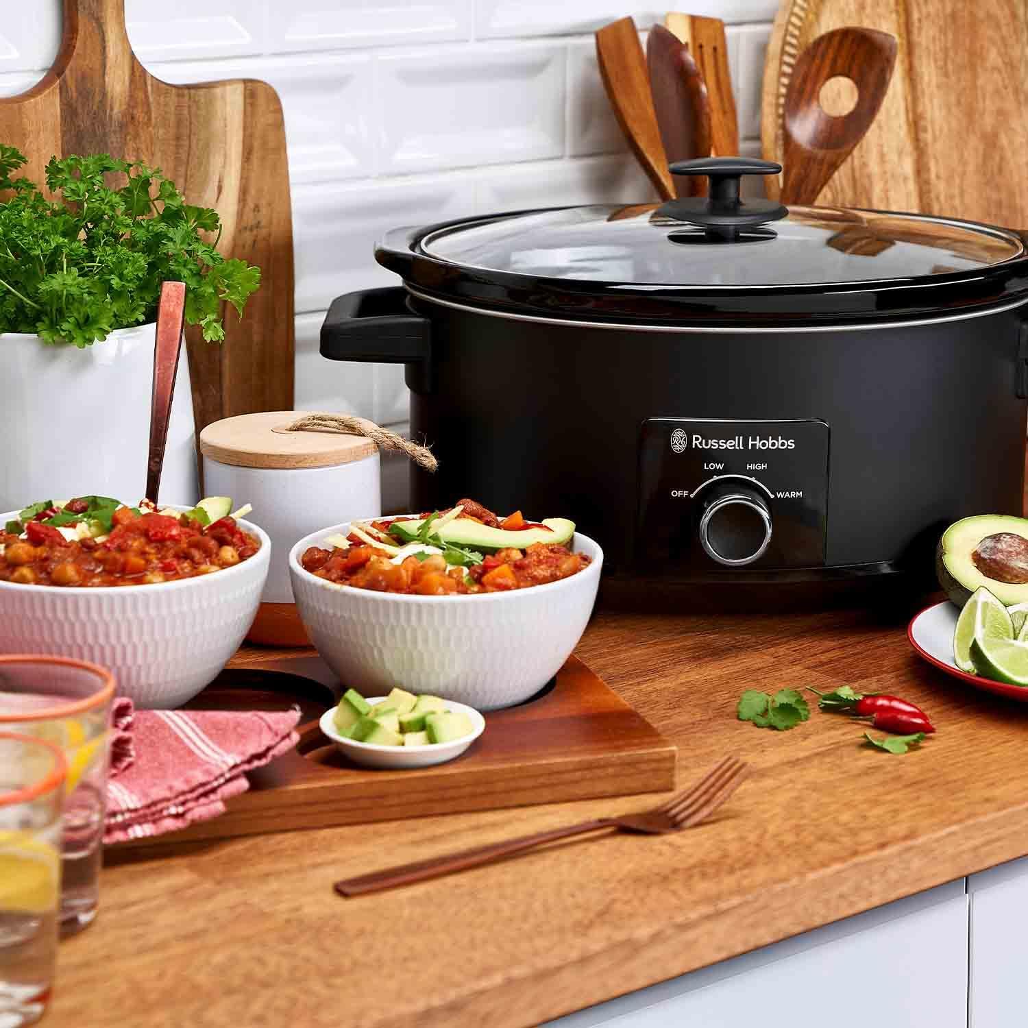 Russell Hobbs 7L Matte Black Slow Cooker - Black | 27720 - Image 3
