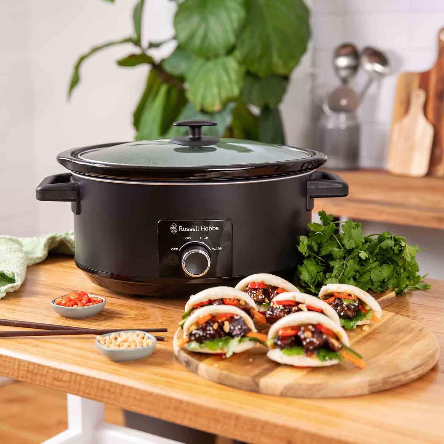 Russell Hobbs 7L Matte Black Slow Cooker - Black | 27720 - Image 7