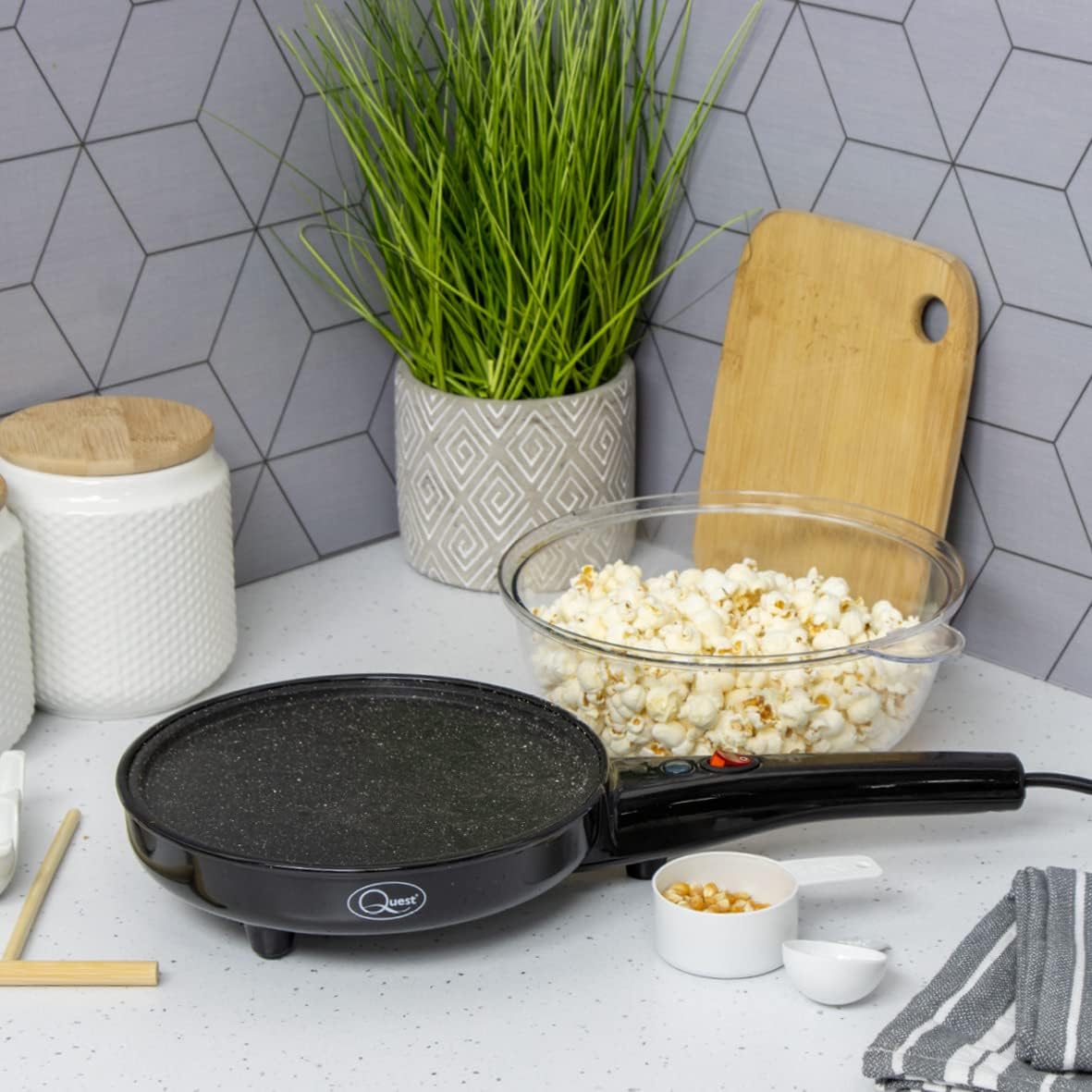 Quest 2-in-1 Popcorn, Pancake & Crepe Maker | 34400 - Image 4