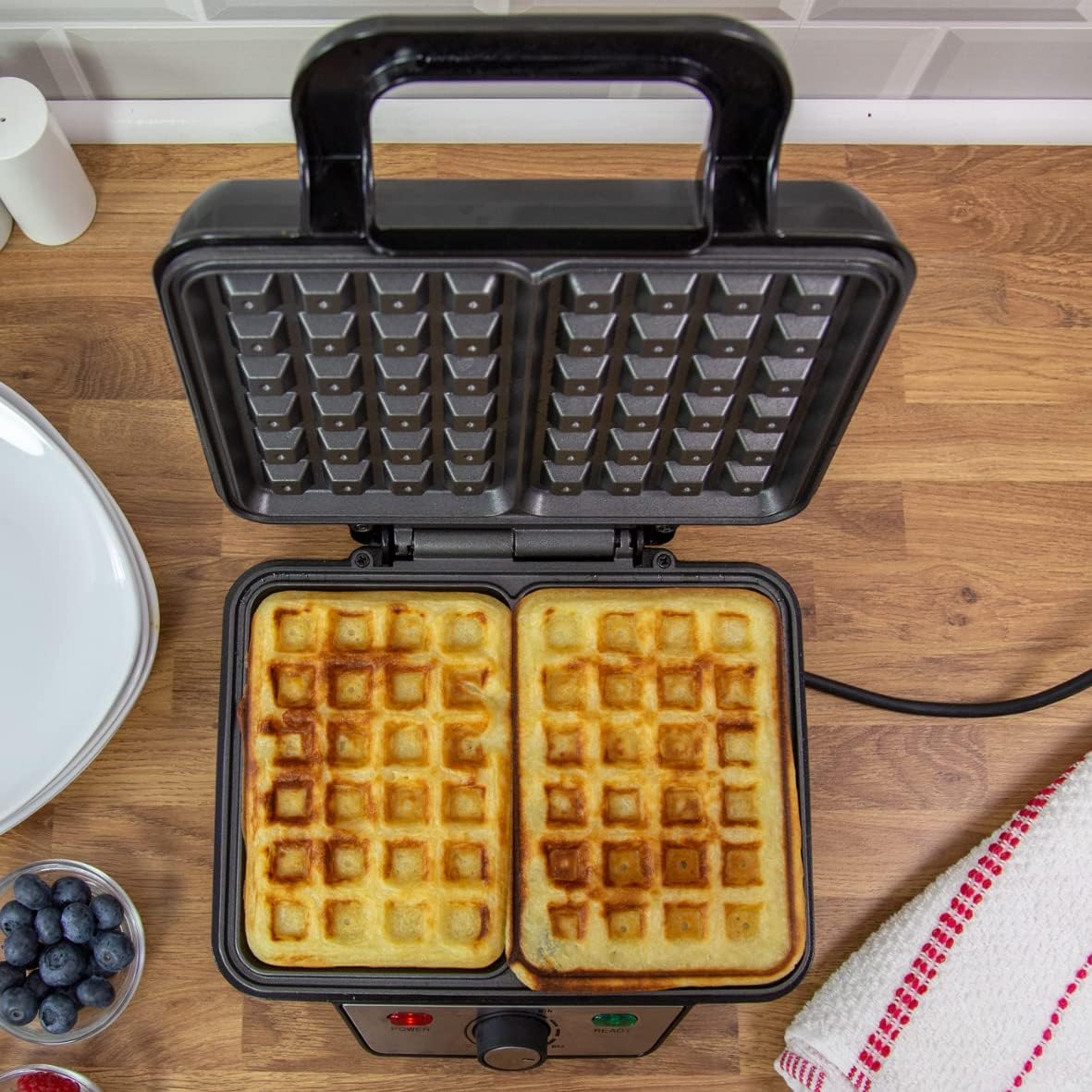 Quest Two Slice Deep Fill Waffle Maker | 35950 - Image 8