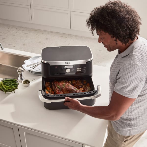 Ninja Foodi FlexDrawer 10.4L Air Fryer - Black | AF500UK - Image 9