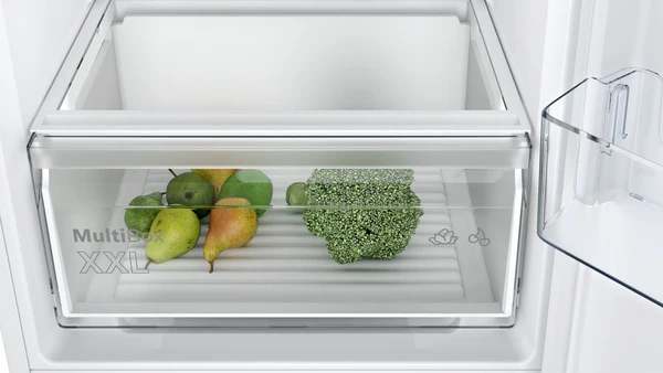 Bosch Series 2, built-in fridge-freezer with freezer at bottom, 177.2 x 54.1 cm, flat hinge | BSH KIN85NFE0G - Image 8