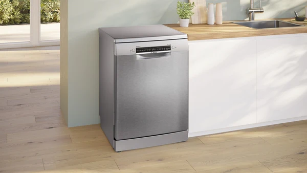 Bosch Series 4, free-standing dishwasher, 60 cm, Brushed steel anti-fingerprint | BSH SMS4EMI06G - Image 2