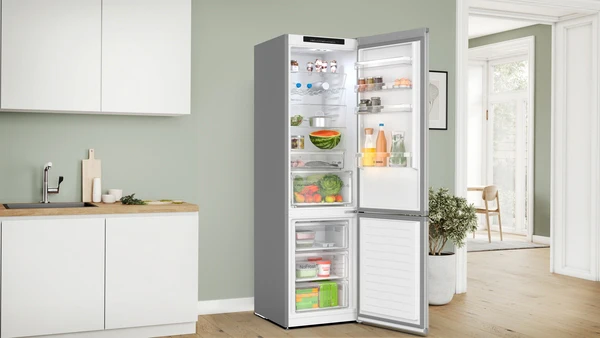 Bosch Series 4, free-standing fridge-freezer with freezer at bottom, 203 x 60 cm - Stainless steel look | BSH KGN392LBFG - Image 3