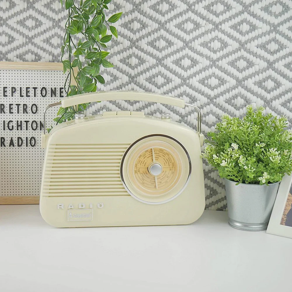 Steepletone Brighton 3 Band Portable Retro Radio - Beige | BRIGHTONBGEBT - Image 3