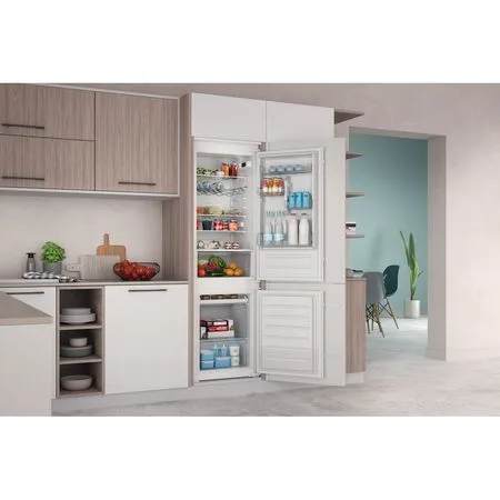 Indesit Push&Go 70/30 273L Integrated Fridge Freezer | INC18D011B1 - Image 5