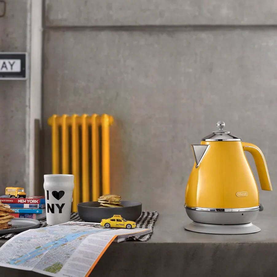 DELONGHI Icona Capitals Cordless Jug Kettle - Yellow | KBOC3001Y - Image 2