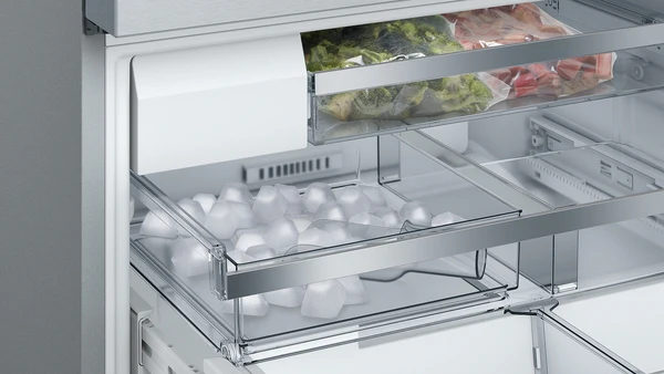 Bosch Series 8, French Door Bottom freezer, multi door, 183 x 90.5 cm, Brushed steel anti-fingerprint | BSH KFF96PIEP - Image 9