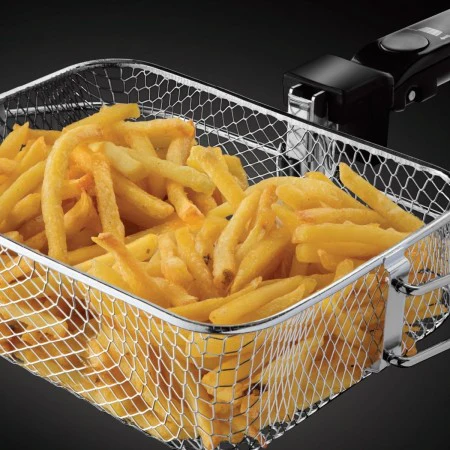 Russell Hobbs Deep Fryer, 2.5 L, 1800 W, Black | 24570 - Image 4