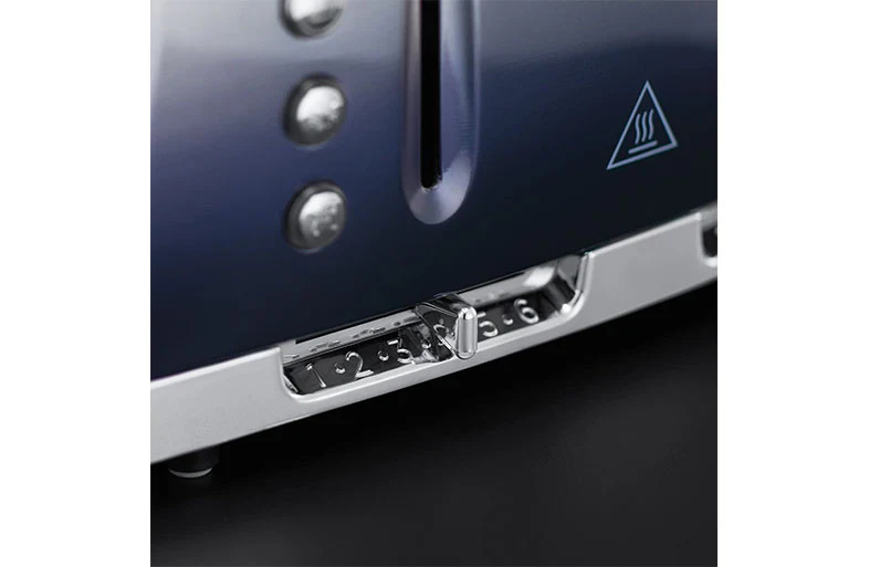 Russell Hobbs Midnight Blue Eclipse Polished Stainless Steel Ombre Four Slice Toaster | 25141 - Image 3
