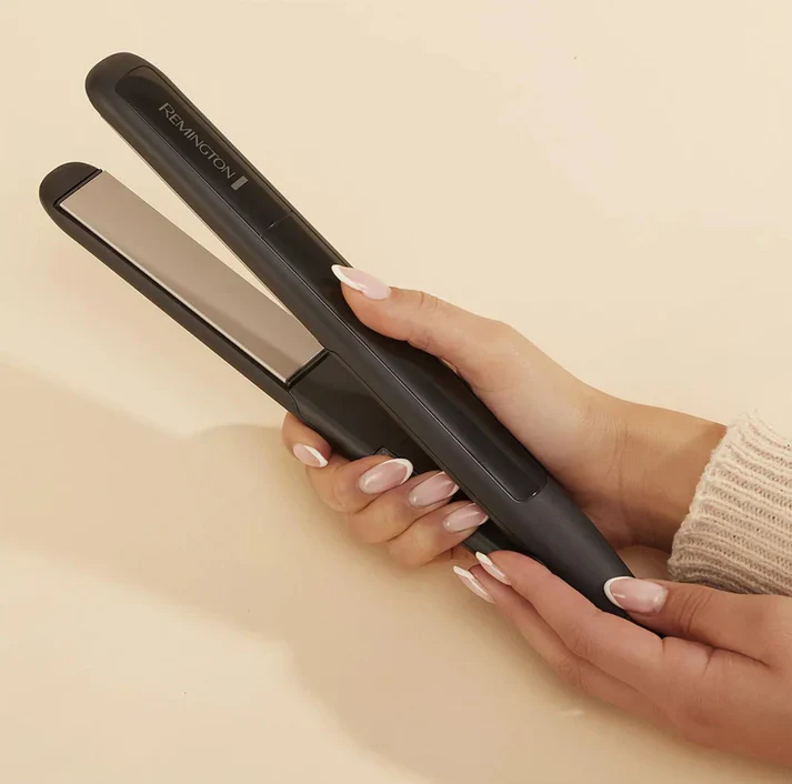 Remington Ceramic Straight 215 Hair Straighteners | S1370 - Image 6