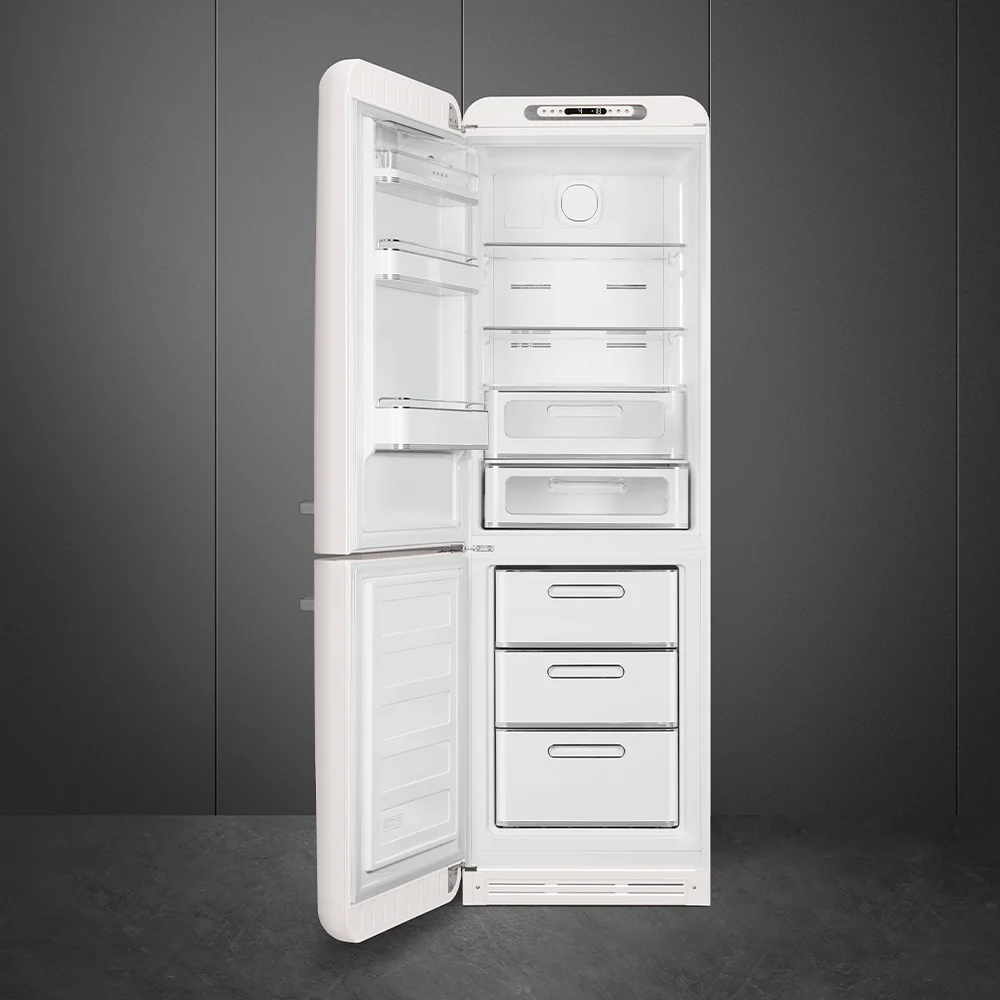 Smeg 60cm Retro Style 60/40 Fridge Freezer with NoFrost, Left Hand Hinge - White | SMG FAB32LWH6UK - Image 2