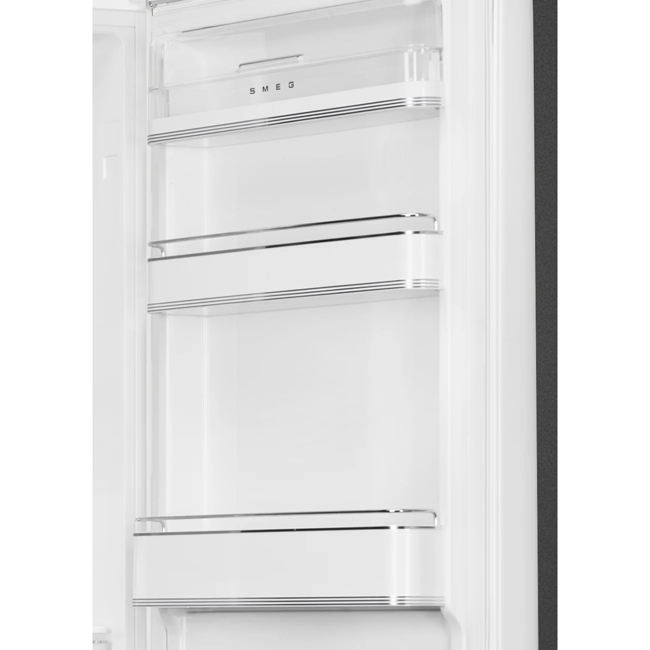 Smeg 60cm Retro Style 60/40 Fridge Freezer with NoFrost, Right Hand Hinge - White | SMG FAB32RWH6UK - Image 4