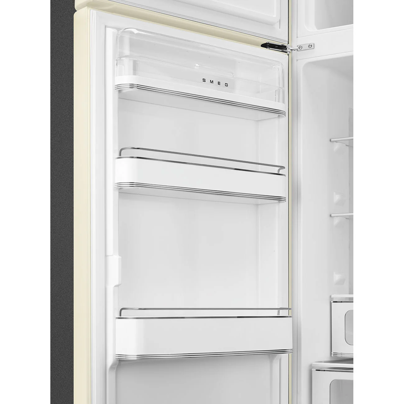 *OPEN BOX* Smeg 60cm Retro Style 80/20 Fridge Freezer, Left Hand Hinge - Cream || FAB30LCR5UK - Image 4