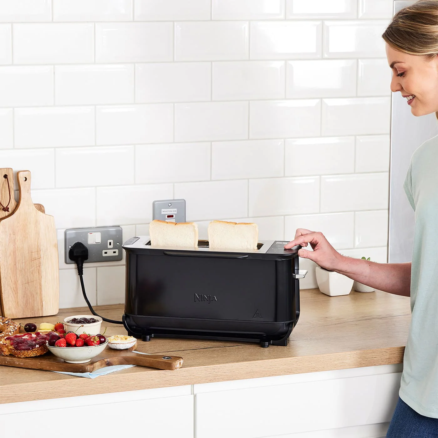 NINJA FOODI 3-IN-1 Toaster, Grill & Panini Press - Black | ST200UK - Image 9
