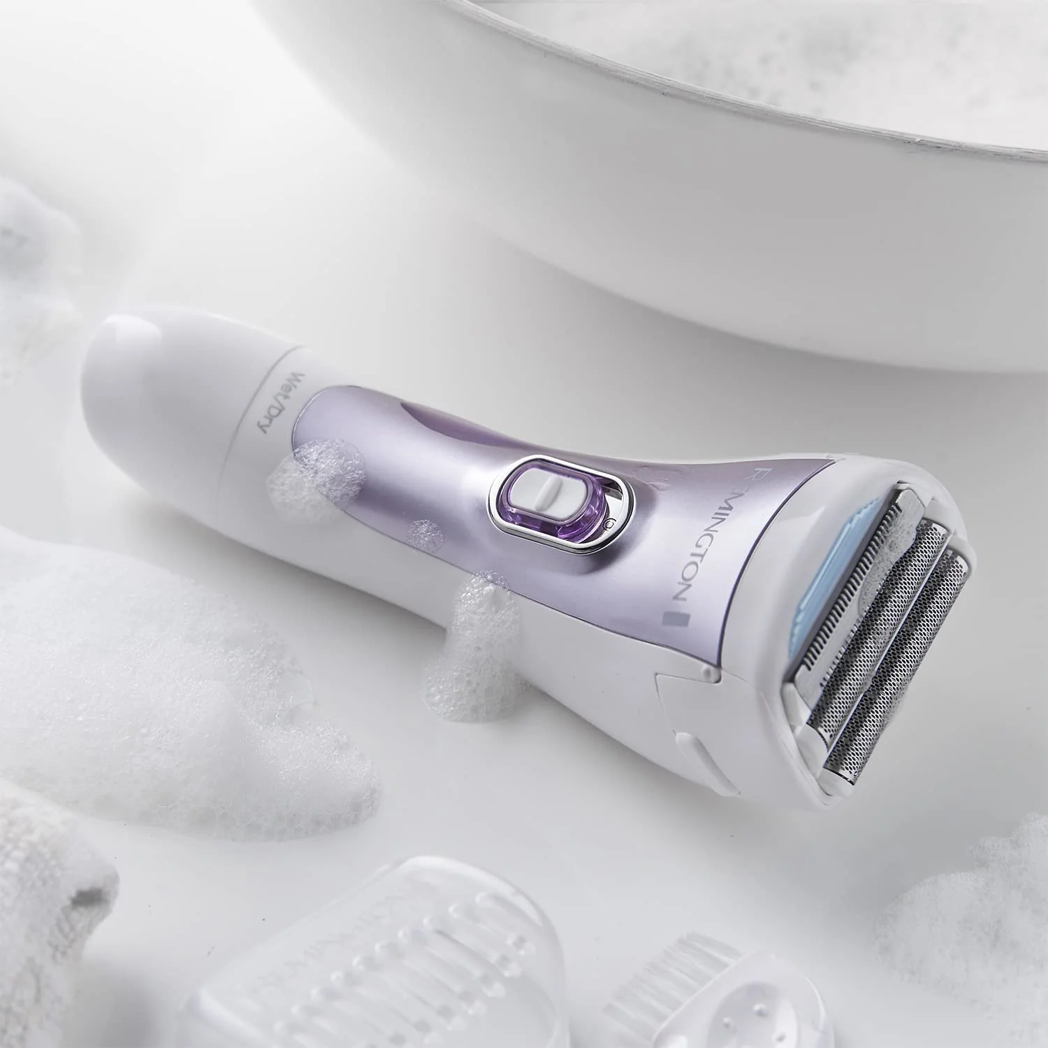 REMINGTON Smooth & Silky Cordless Wet and Dry Lady Shaver - White, Violet | WDF4840 - Image 8