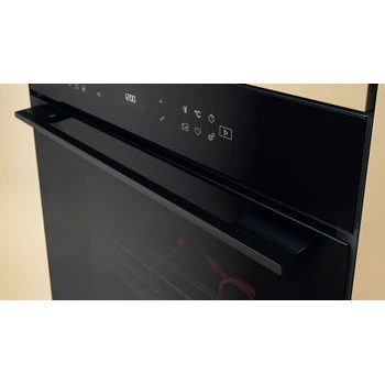 Whirlpool W7 Built-in Electric Pyrolytic Single Oven - Black | WOI78FPT1SBA - Image 5