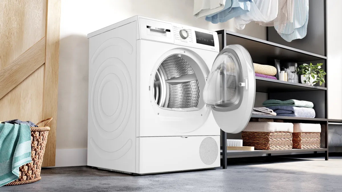 Bosch Series 4 Heat Pump Tumble Dryer 8 kg - White | WTH85224GB - Image 4